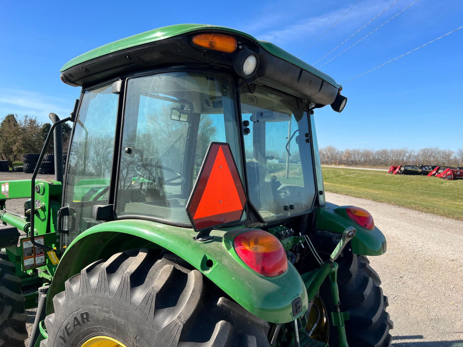 2014 John Deere 5075M (26)