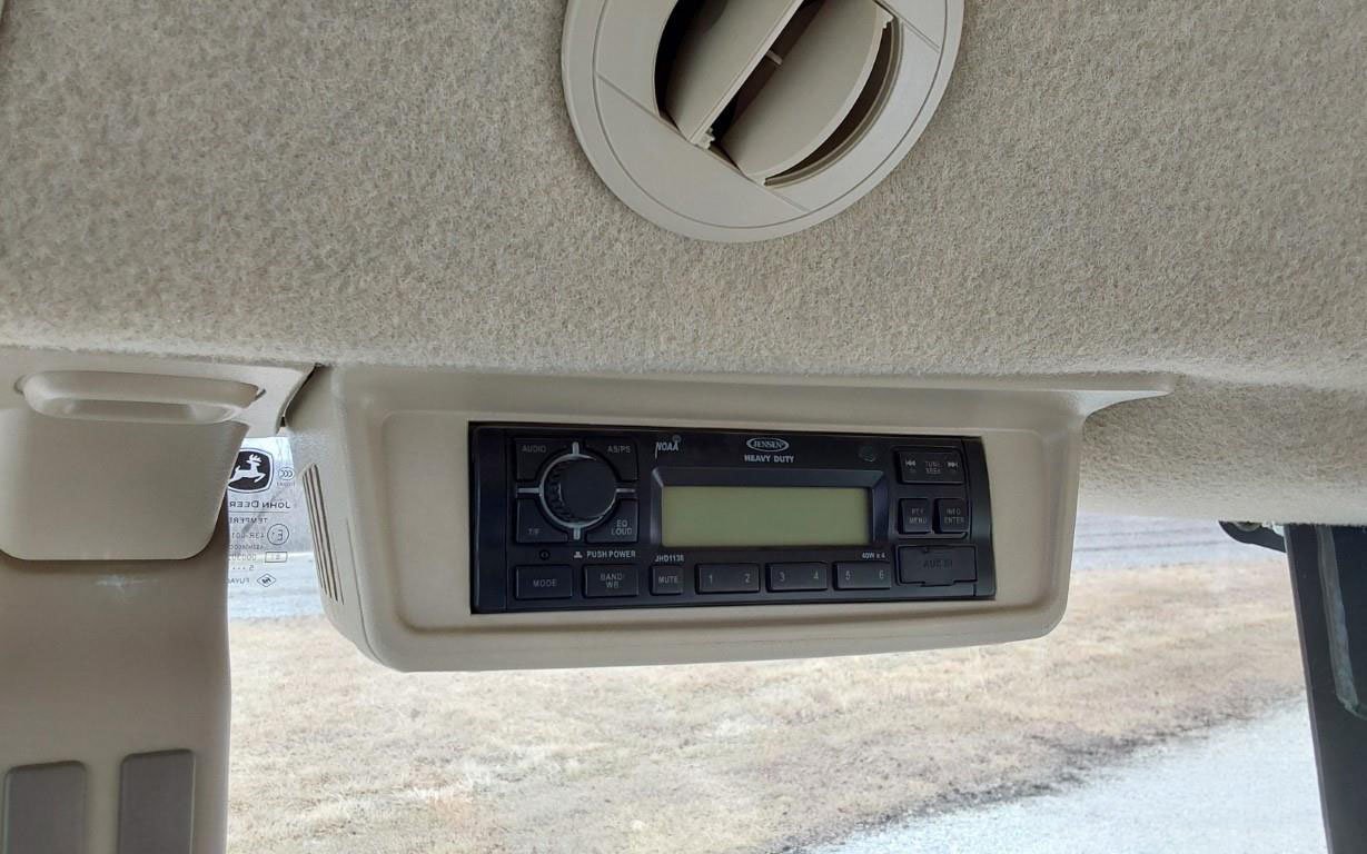 2016 John Deere 5075E (39)