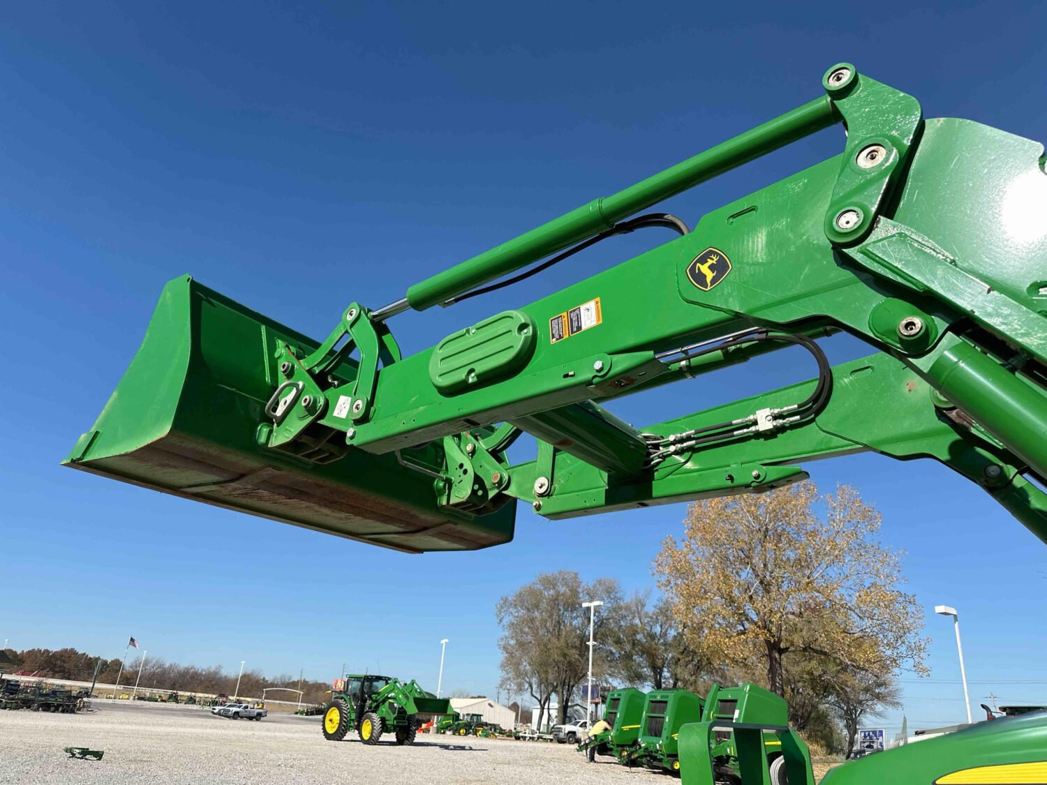 2016 John Deere 6130R (17)