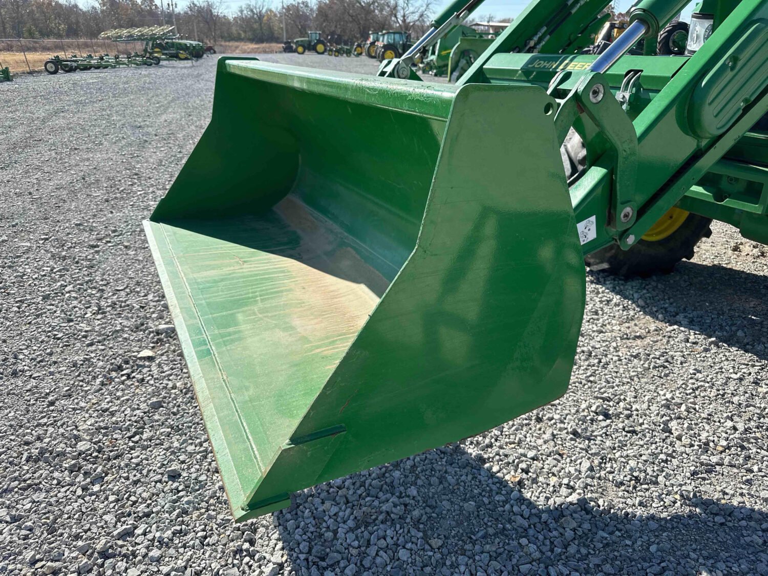 2016 John Deere 6130R (21)