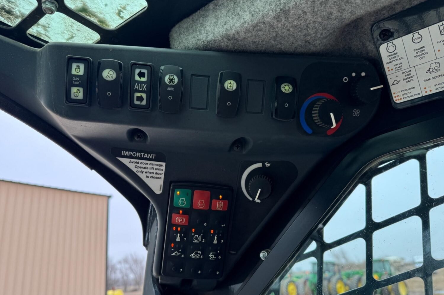 2019 John Deere 333G (18)