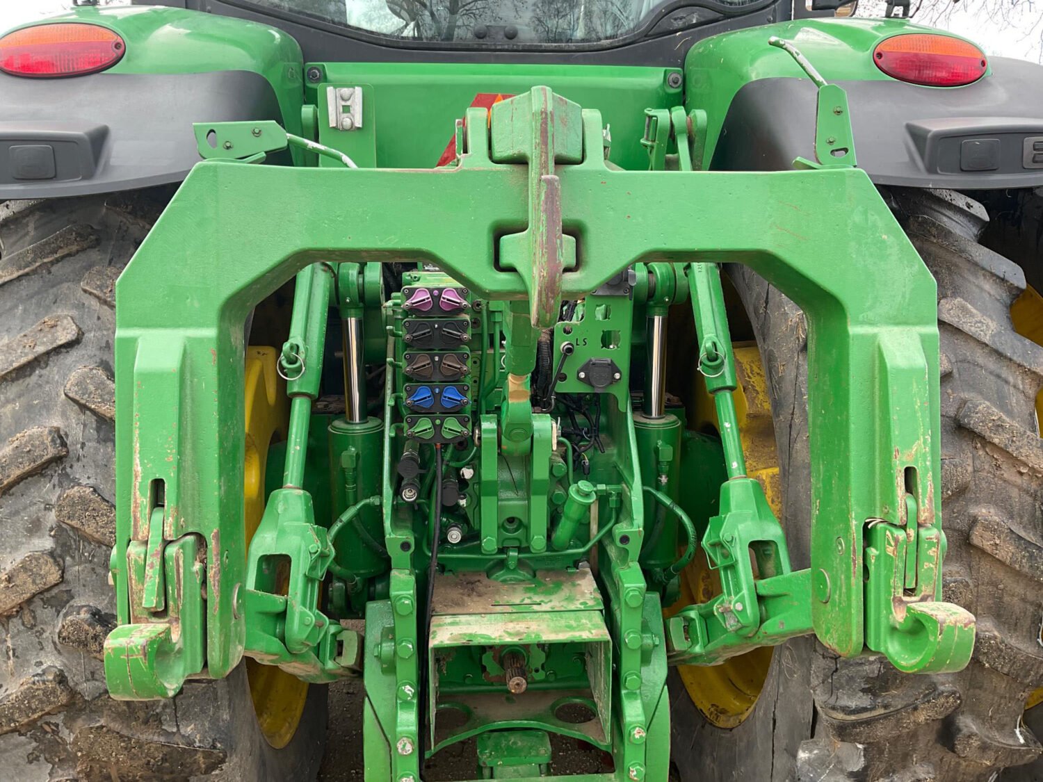 14 2014 John Deere 8345R