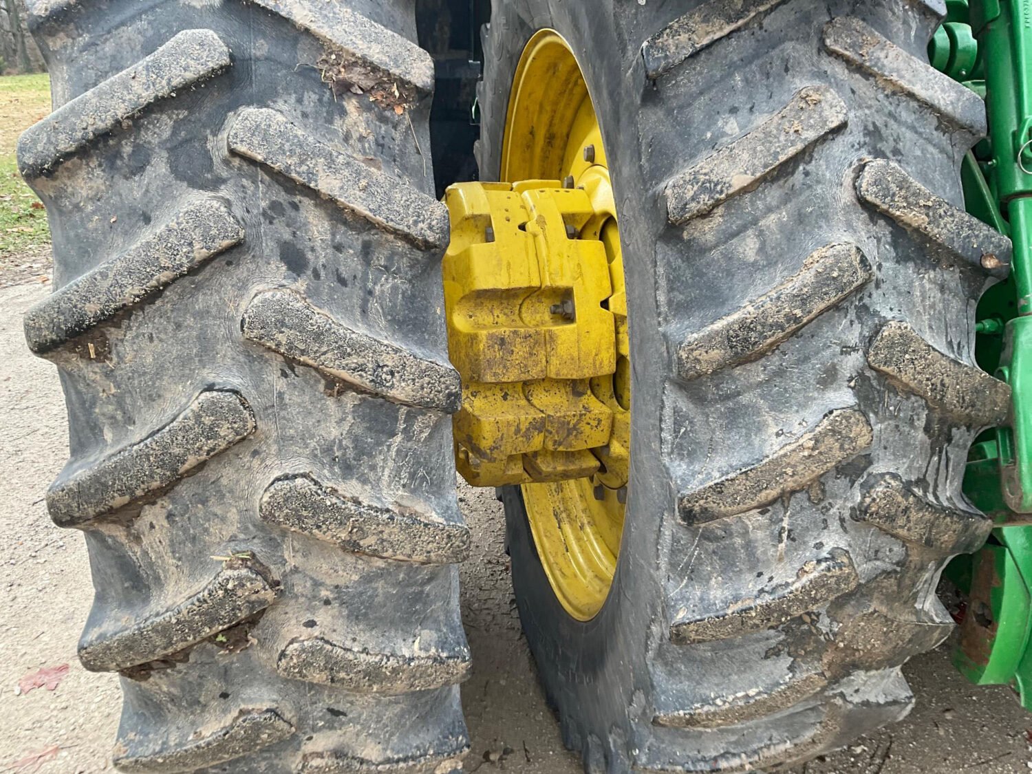 22 2014 John Deere 8345R