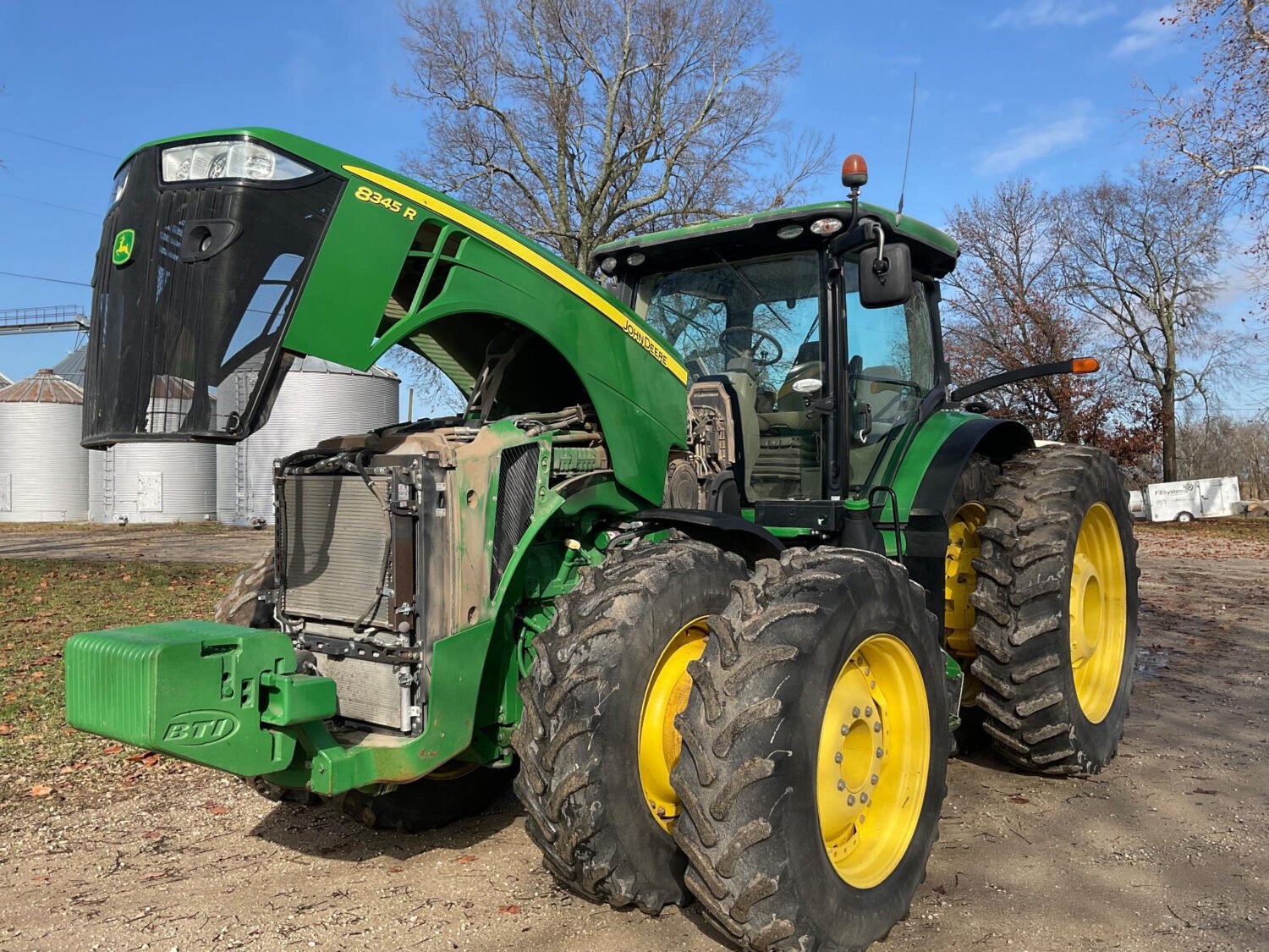 27 2014 John Deere 8345R