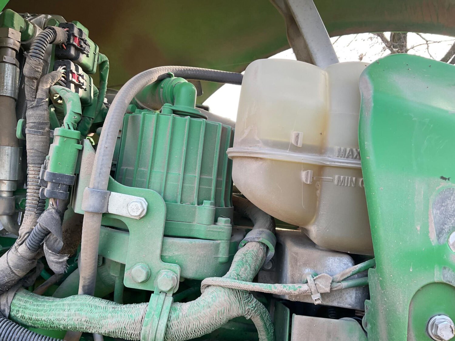 29 2014 John Deere 8345R