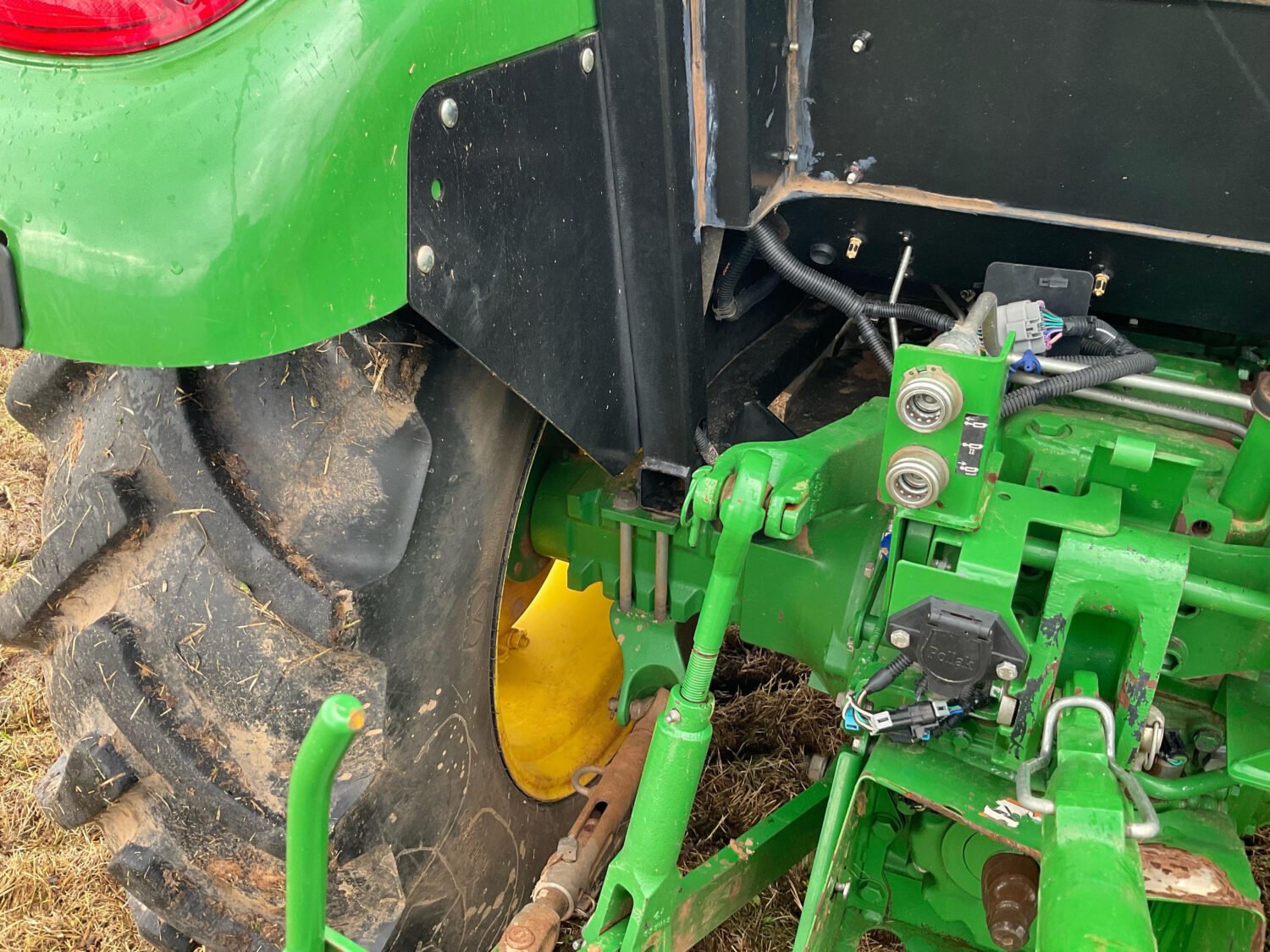 30 2022 John Deere 5065E