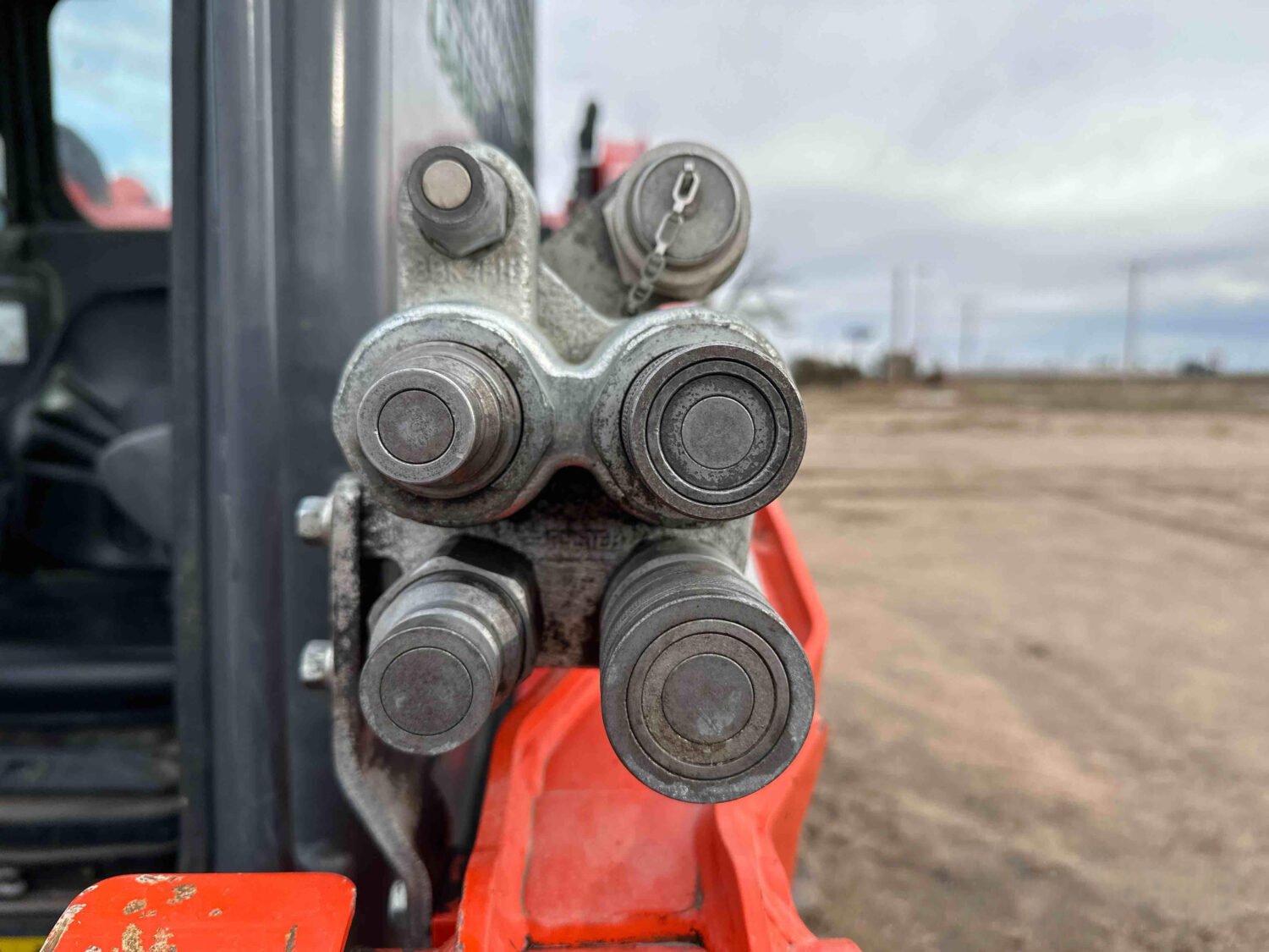 42 2020 Kubota SVL65-2.jpg