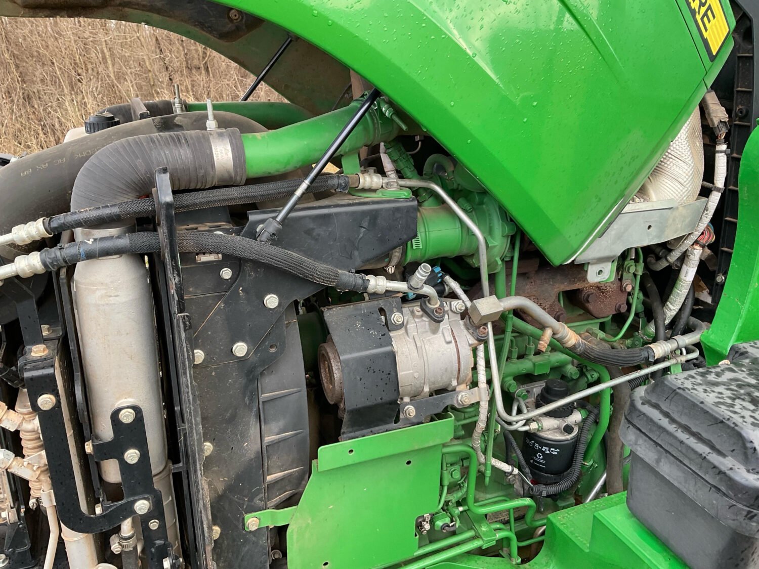 47 2022 John Deere 5065E