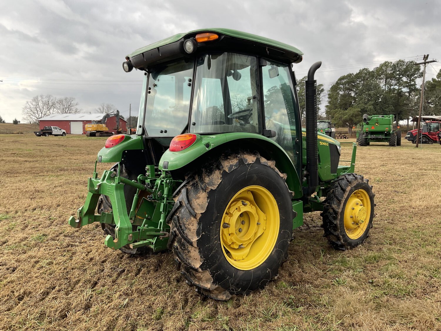 5 2022 John Deere 5065E