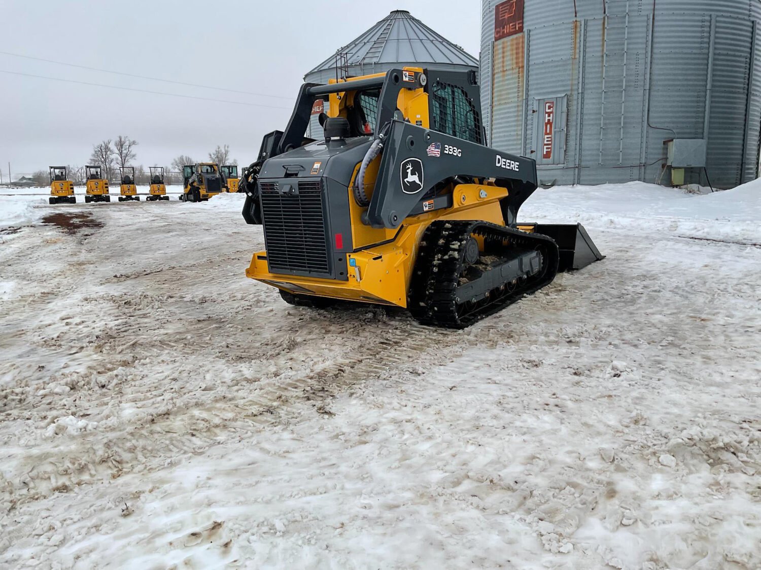 5 2023 John Deere 333G