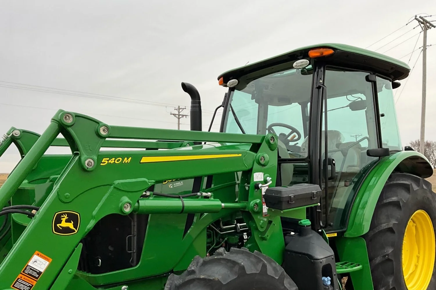 9-2024-John-deere-5090E-1500×1125